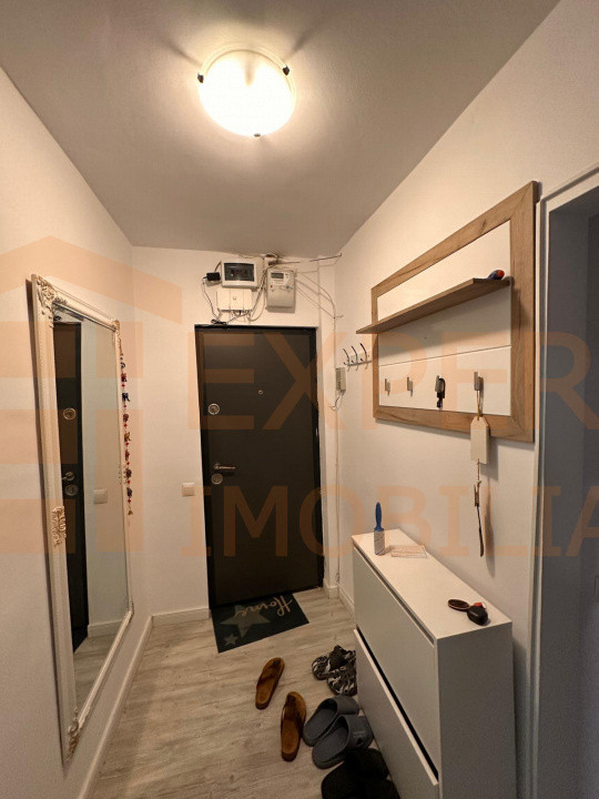 Apartament 3 camere situat in zona Inel 1