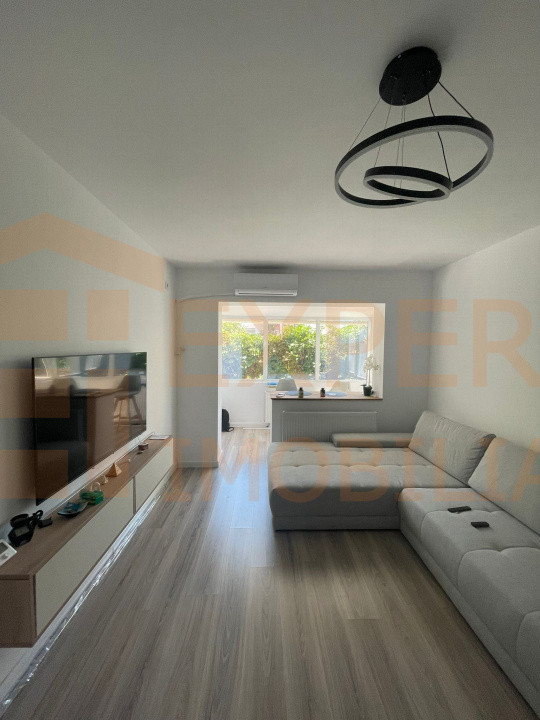Apartament 2 camere zona Dacia 