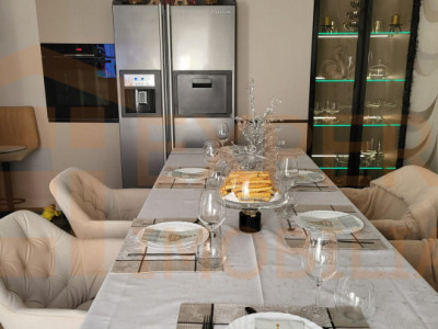 Casa zoan Faleza Nord