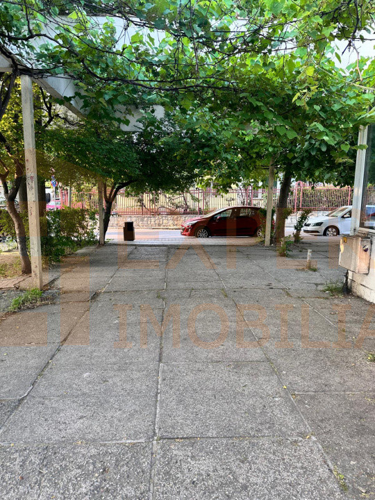 Spatiu comercial situat în zona Tomis I - Flămânda