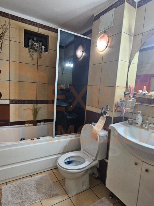 Apartament 3 camere zona Tomis III