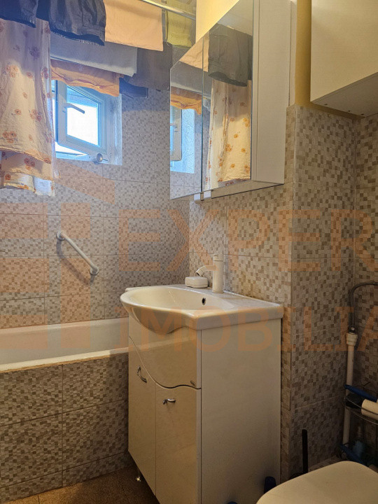Apartament 4 camere - Zona Icil 