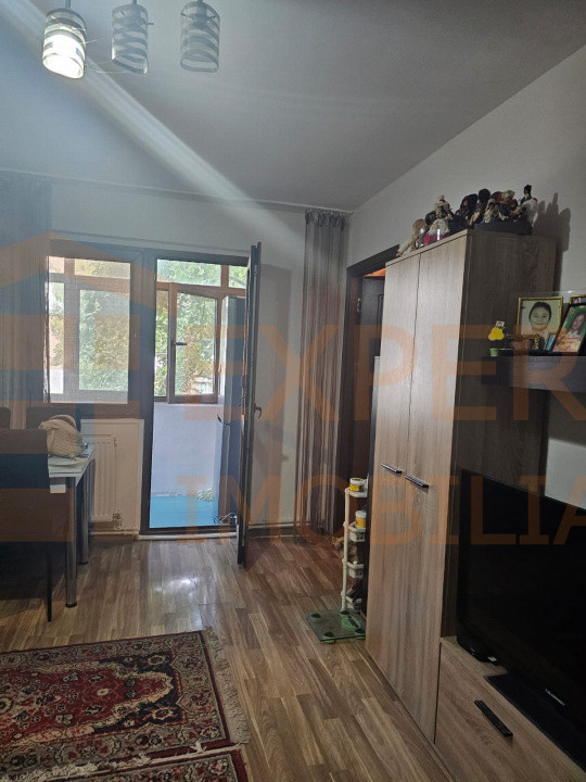 Apartament 2 camere - zona Salvare