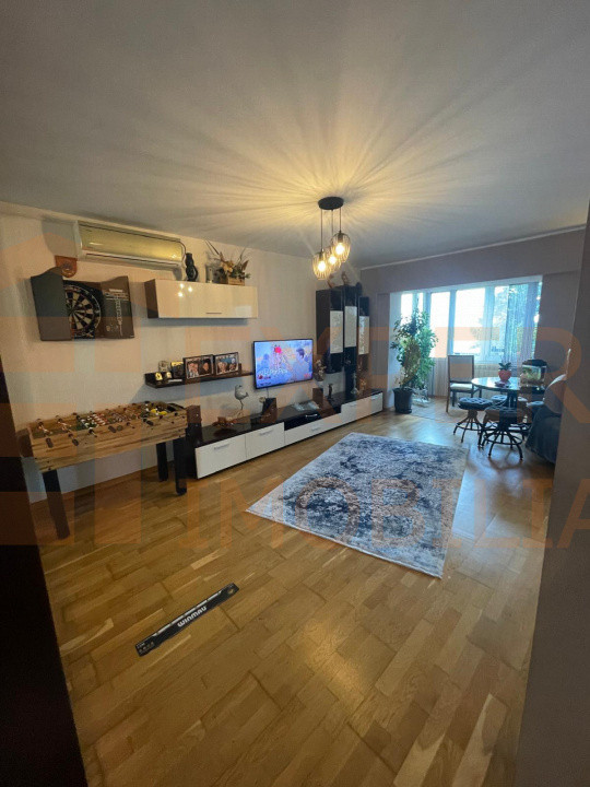 Apartament cu vedere frontala catre mare - zona Faleza Nord