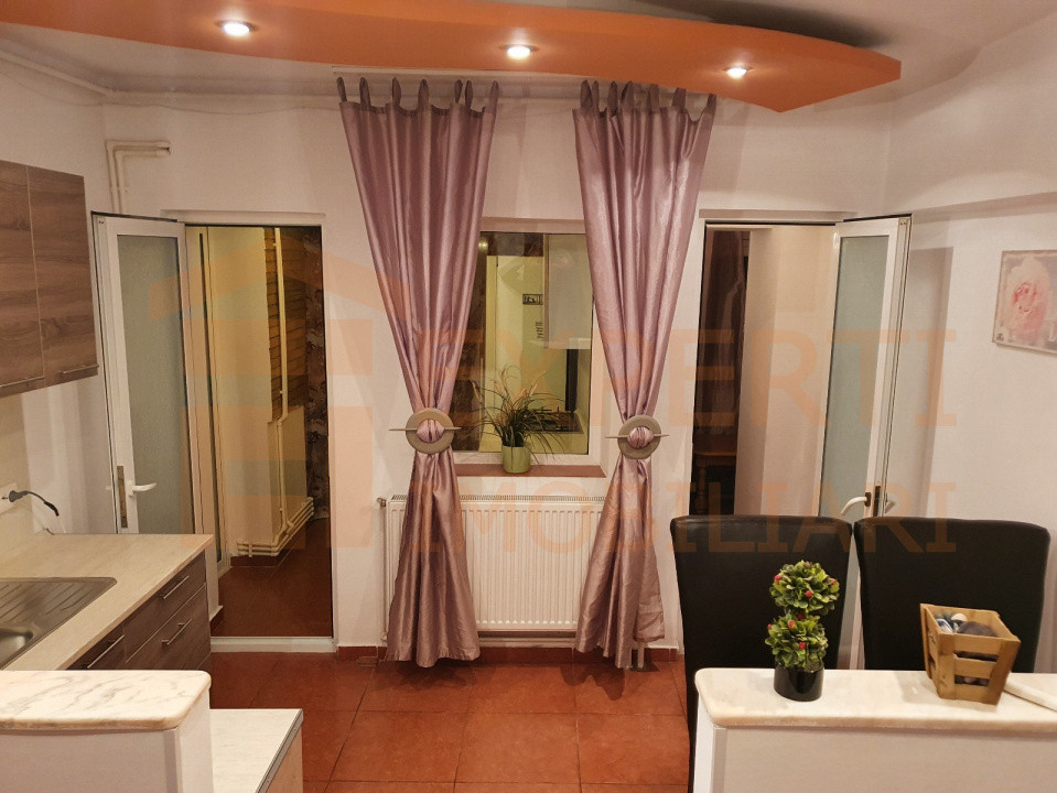 Apartament 2 camere zona Tomis I