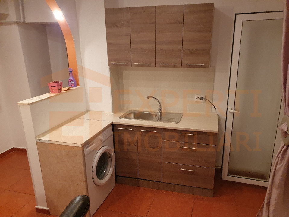 Apartament 2 camere zona Tomis I