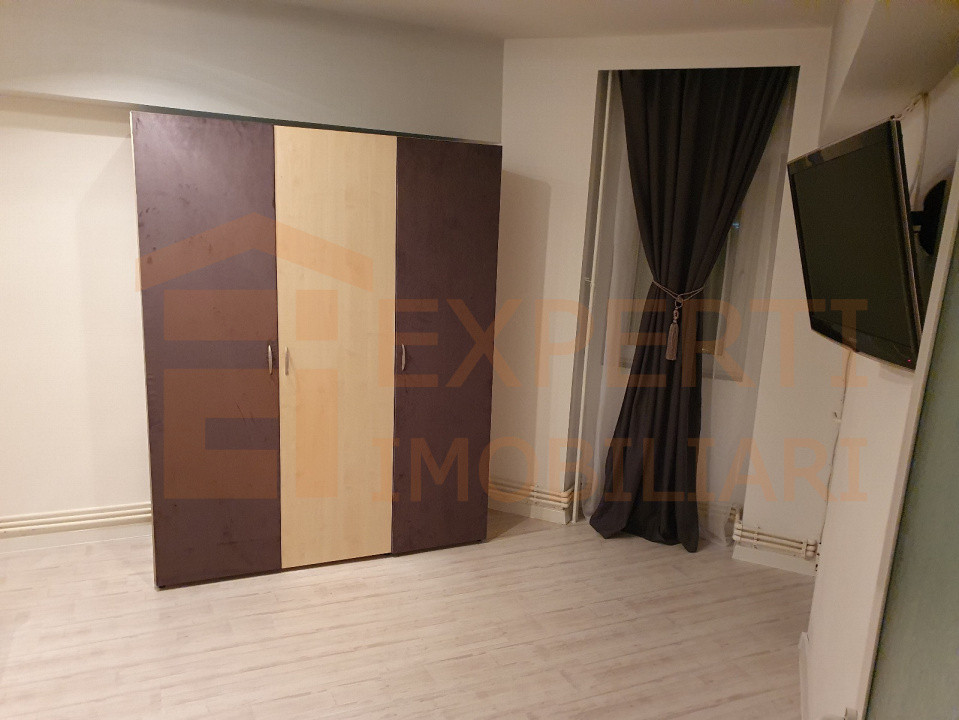 Apartament 2 camere zona Tomis I
