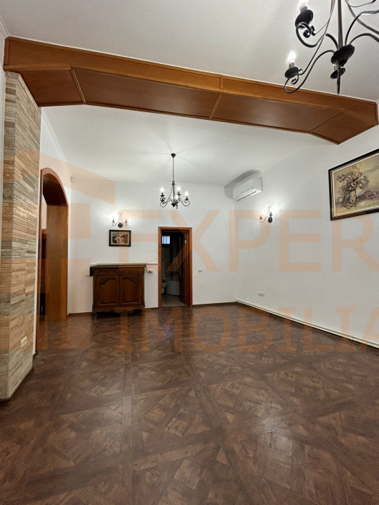 Vila deosebita de inchiriat - Constanta Centru 