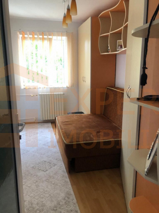 Apartament 4 camere de inchiriat - zona Sabroso 