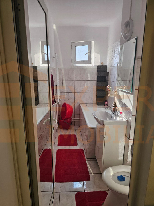 Apartament 2 camere zona Casa de Cultură