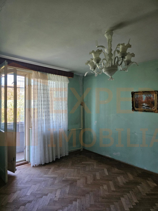 Apartament 2 camere de vanzare - zona Abator 