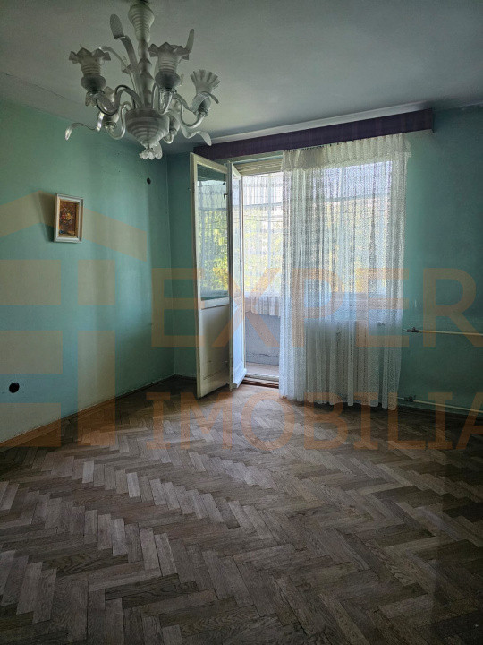 Apartament 2 camere de vanzare - zona Abator 