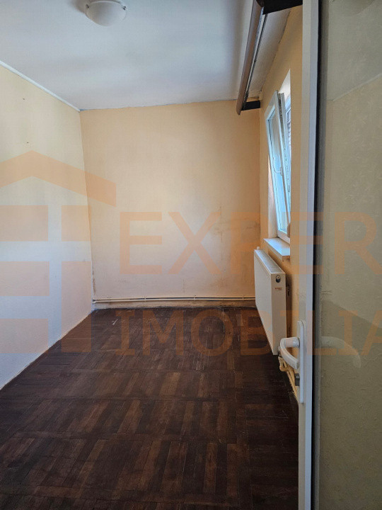 Apartament 3 camere - zona Groapa
