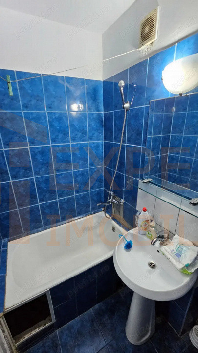 Apartament 3 camere - zona Groapa