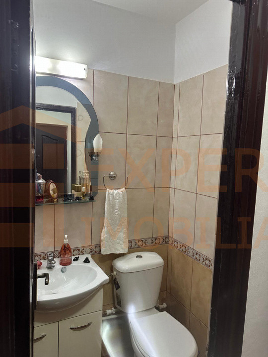 Apartament de vanzare - zona Tomis 3