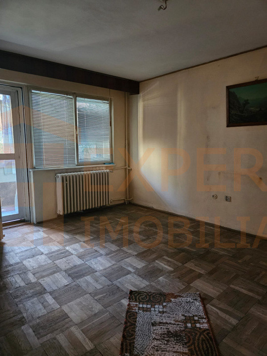 Apartament  3 camere de vanzare - Constanta Tomis 1