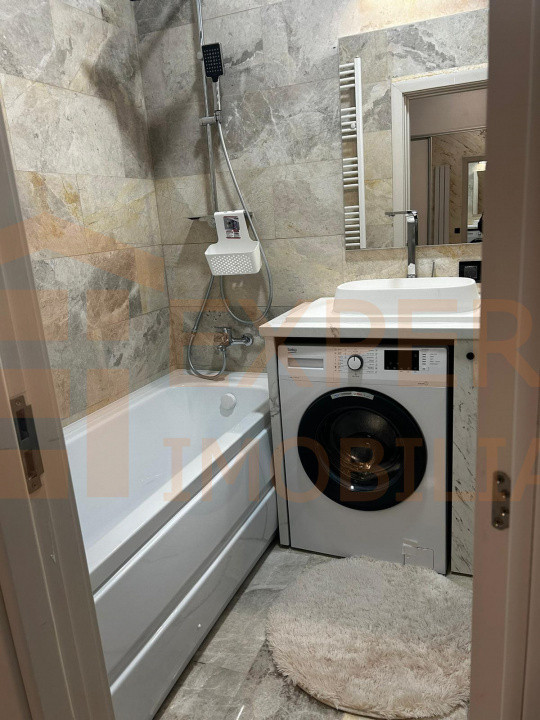 Apartament 2 camere  de inchiriat - zona Tomis Nord Constanta 