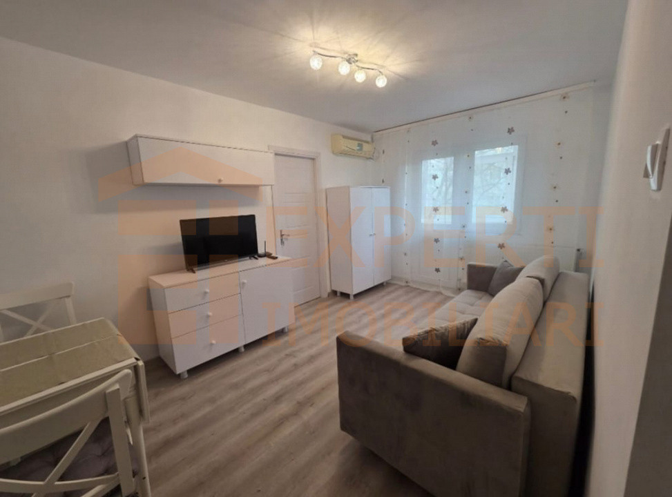 Apartament 2 camere  de inchiriat - zona Tomis Nord Constanta