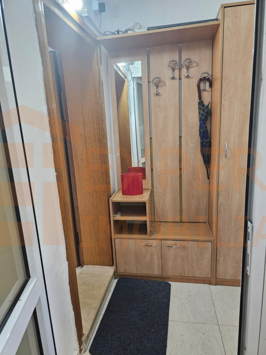 Apartament 3 camere decomanat de vanzare - Casa de Cultura Constanta 