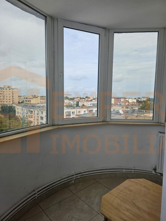Apartament 3 camere decomanat de vanzare - Casa de Cultura Constanta 