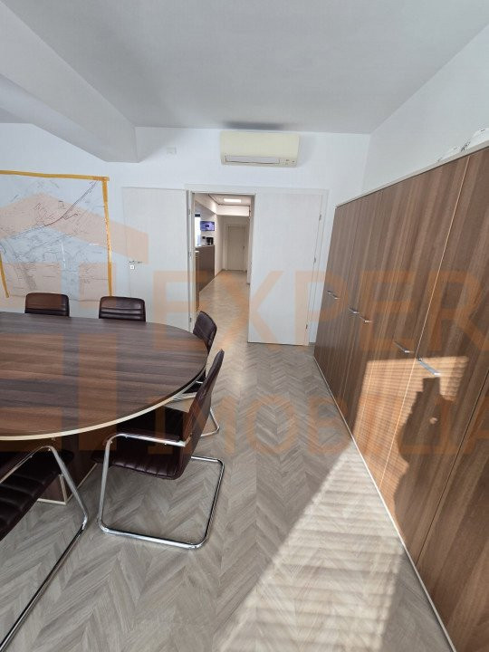 Penthouse, 3 camere decomandat de inchiriat - zona TOMIS NORD Constanta
