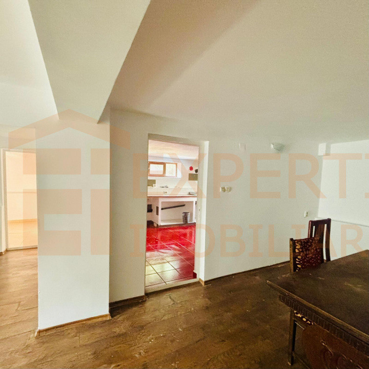 Vila D+P+1+M de vanzare - Oras Ovidiu Constanta 