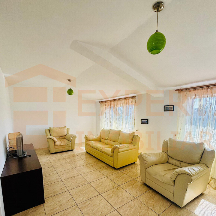 Vila D+P+1+M de vanzare - Oras Ovidiu Constanta 
