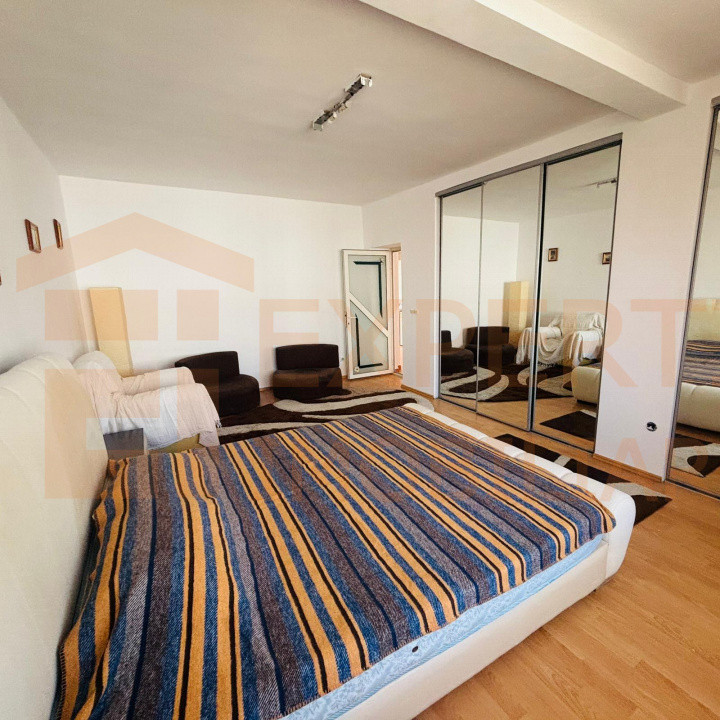 Vila D+P+1+M de vanzare - Oras Ovidiu Constanta 
