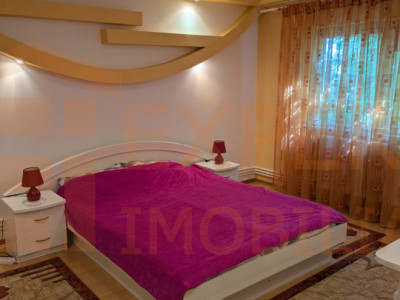 Apartament 3 camere de inchiriat - Casa de Cultura - termen lung 