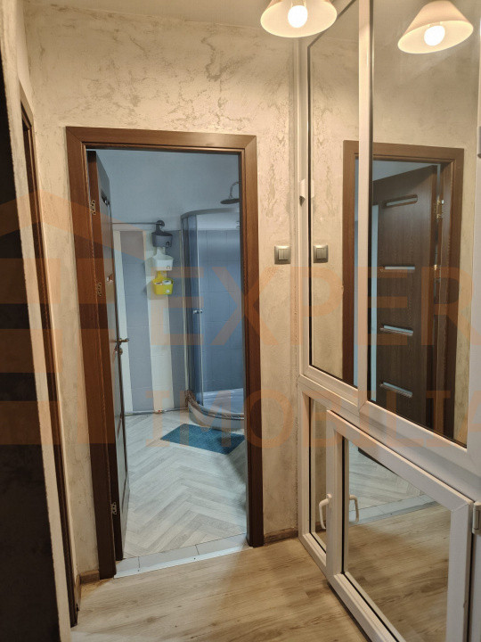 Apartament 3 camere - zona Tomis 3 Constanta 
