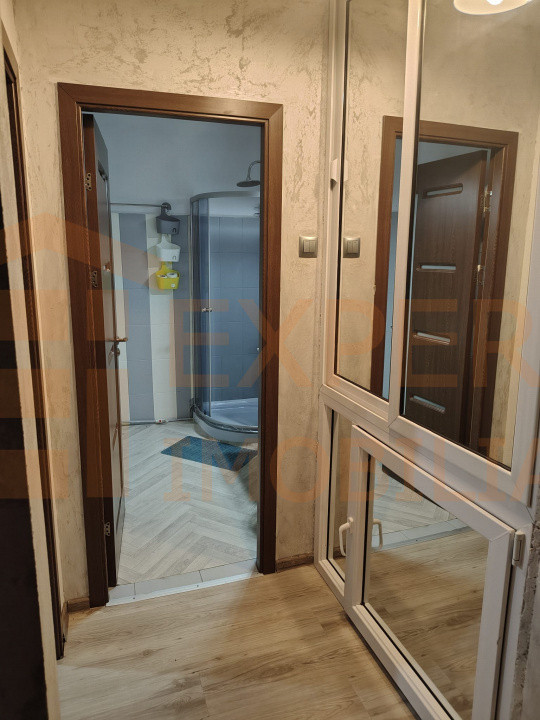 Apartament 3 camere - zona Tomis 3 Constanta 