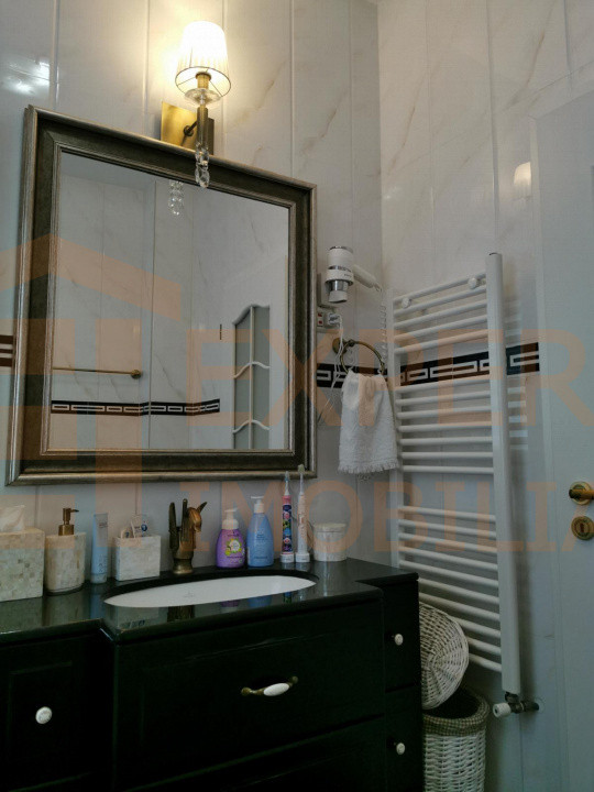 Apartament 3 camere de inchiriat - zona Campus Constanta 