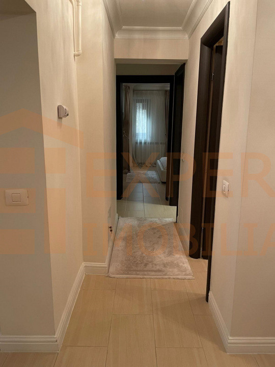 Apartament 3 camere de inchiriat - zona Capitol Constanta 