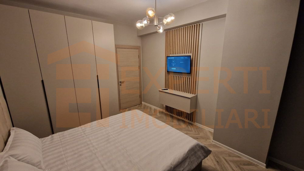 Apartament 2 camere  de inchiriat - zona Tomis Nord Constanta