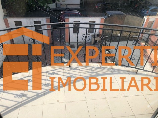 vila S+P+1+M, situata in Centru - la 2 pasi de Tomis Mall