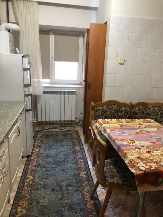 apartament situat in zona STADION,