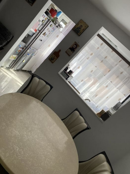 Apartament situat in zona TOMIS NORD - VIVO, compus din 3 camere