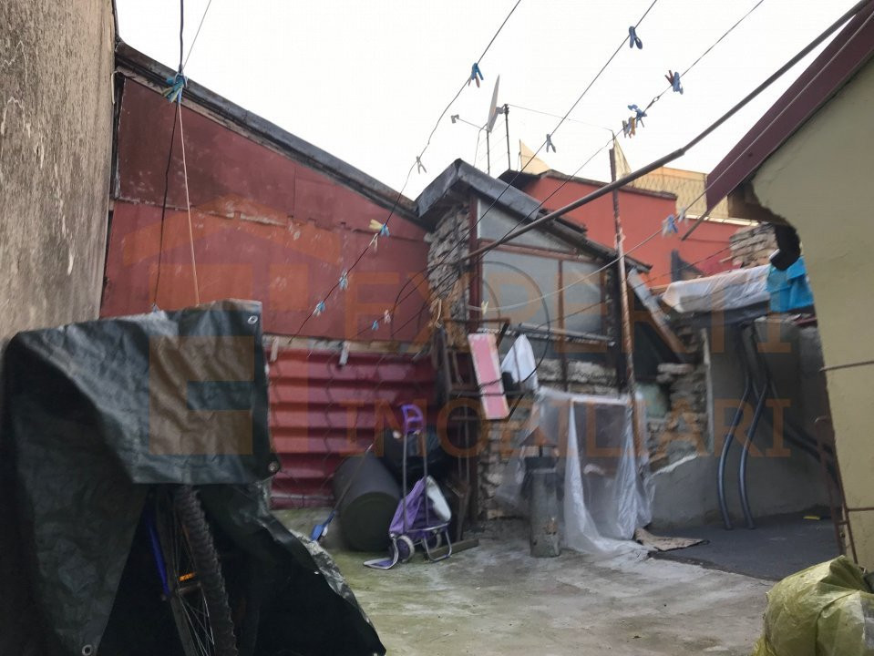  casa situata in zona TOMIS II
