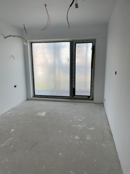  apartament situat in MAMAIA, pe malul lacului Siutghiol 