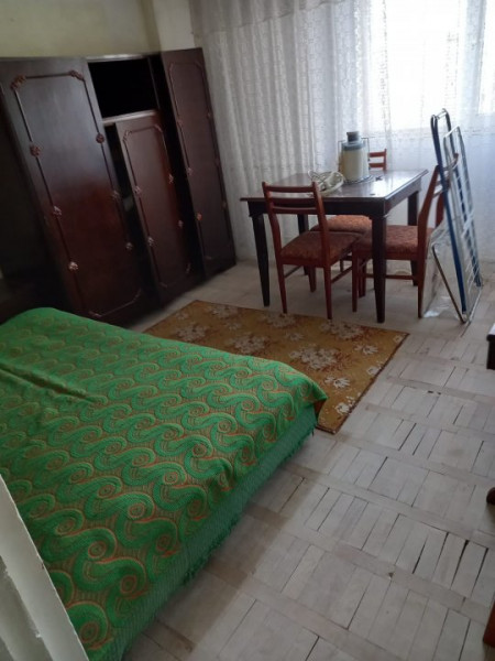 apartament 3 camere zona INEL II