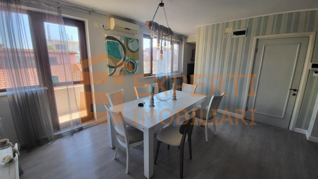 APARTAMENT situat in zona PIATA OVIDIU